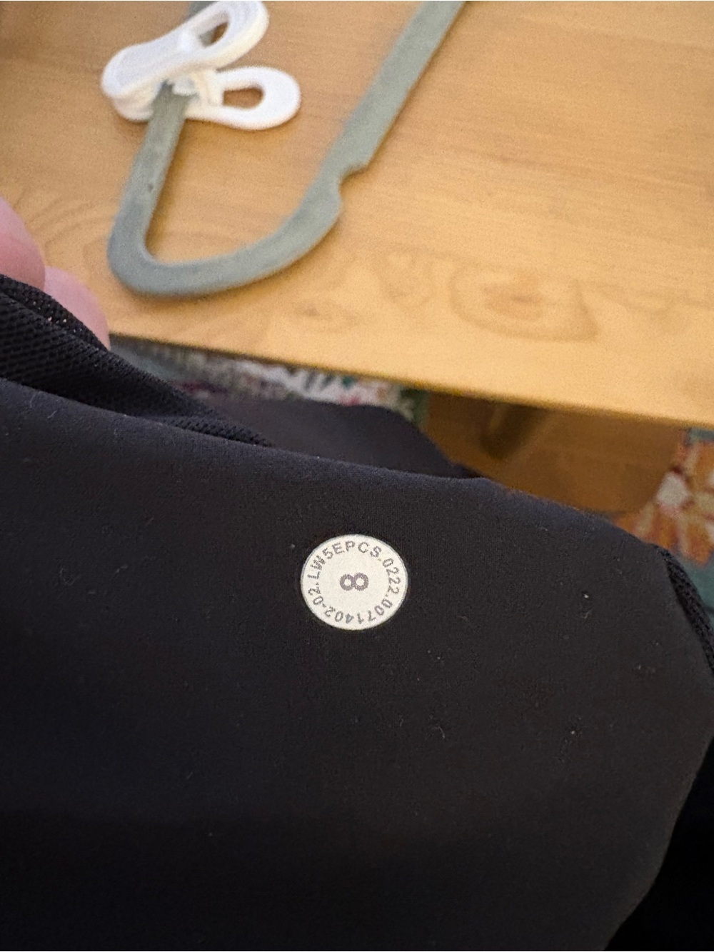 lululemon athletica Stretch High Rise 7/8 Pant Size 8 - Picture 4 of 4